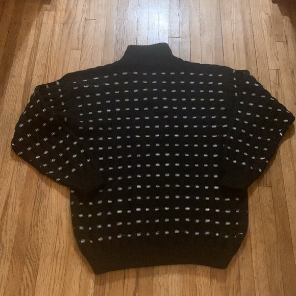 Vintage Black White Doted Pullover 1/4 Zip Sweater Large - Picture 2 of 4